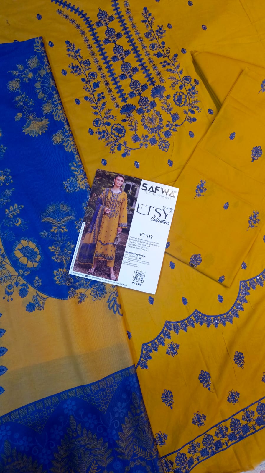 Safwa premium Quality Lawn 3pc unstitched