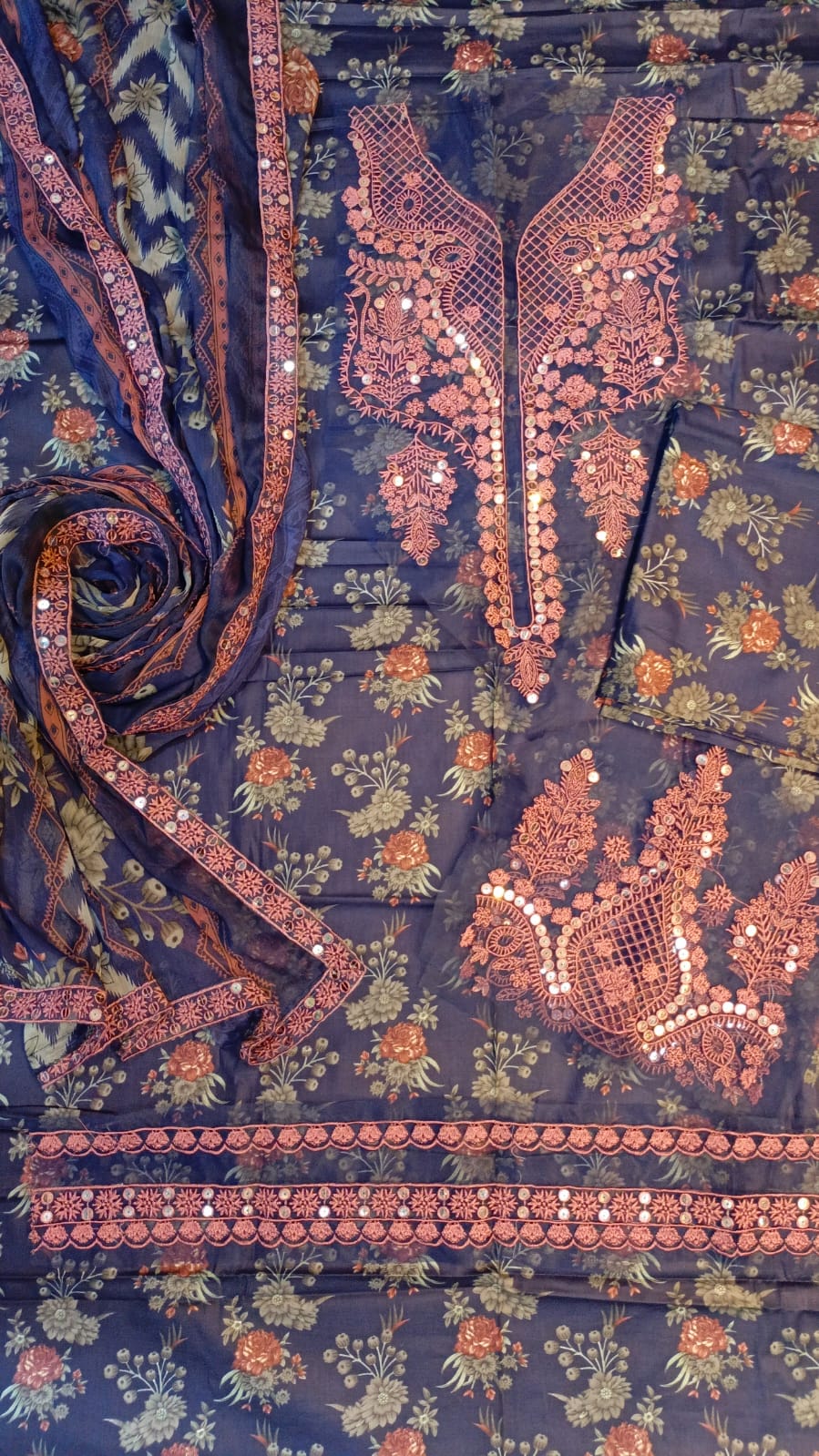 3 PC Unstitched Lawn Suit – Premium Quality Lawn